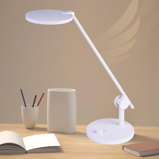 贝发知乐益光谱雀跃护眼台灯。商品支持7天无理由退换，但需用户承担商品来往快递费用。 商品图4