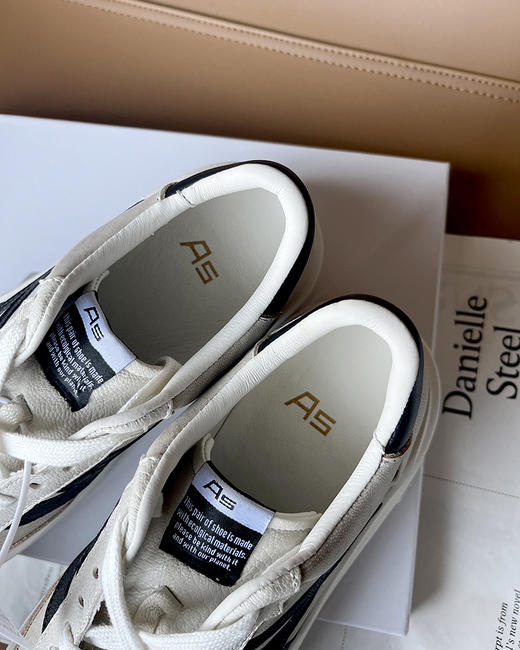 THS 3.23-限时 AS家 情侣款厚底休闲鞋 牛皮/反绒圆润运动鞋 2色  QZ080 商品图9