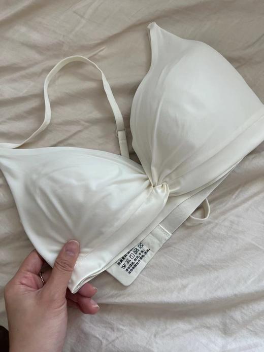 桑蚕丝三角杯内衣 商品图1