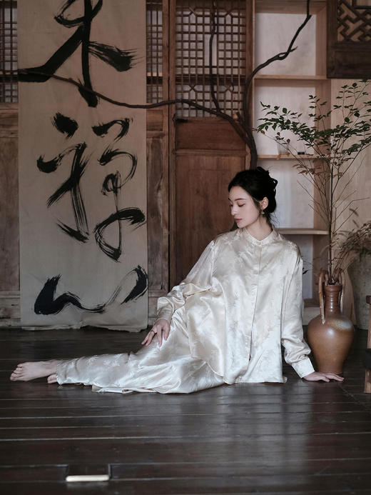 盛唐牡丹 |香槟金真丝提花文竹上衣 商品图10