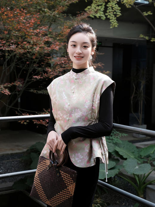 盛唐牡丹 |宋锦海棠纹对襟马甲 商品图5