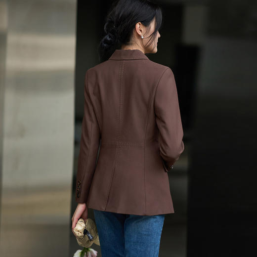 【通勤西服】2026春季修身显瘦挺括工艺感小西装 商品图6