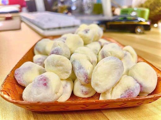 【奶香四溢！奶香草莓球】奶皮下面整整一颗草莓！休闲零食 草莓奶球 商品图0