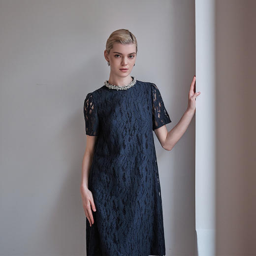 4F柯罗芭连衣裙 商品图0