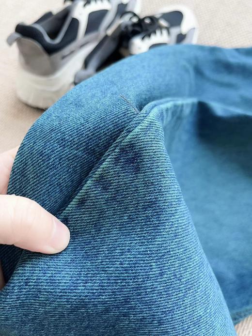 老米优品/大爱款！实物巨美~《重工晕染色复古牛仔镰刀裤》蓝绿色系晕染太别致了！宽松镰刀裤造型感十足~K240322A 商品图5