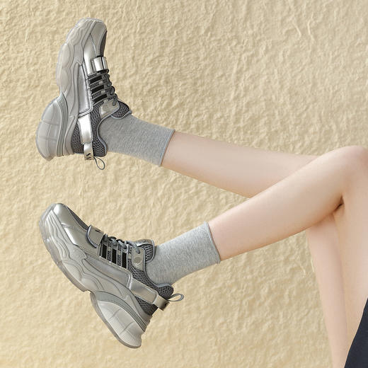 品质好货 | Safiya/索菲娅2024新款春季百搭厚底运动休闲老爹鞋 SF41112729 商品图4