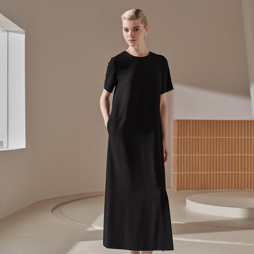 4F柯罗芭连衣裙 商品图1