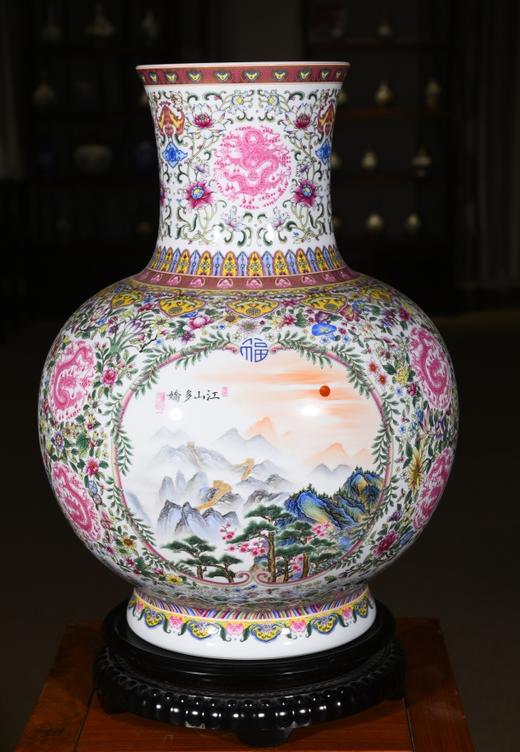 粉彩复兴尊 商品图0