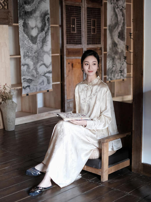 盛唐牡丹 |香槟金真丝提花文竹上衣 商品图7