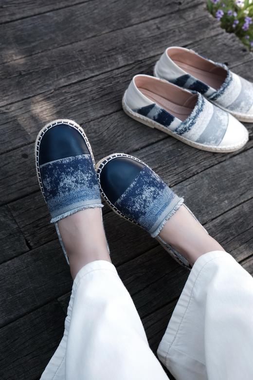 简约显瘦 时髦篙级渔夫鞋 羊皮拼接进口帆布 内里垫脚羊皮舒适好走 篙端鞋业供应 草编渔夫鞋改良款 一款两穿好走路 日常好搭 开车好穿 商品图7