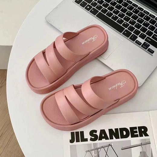 夏季新款一字厚底凉鞋女 外穿时尚百搭松糕底 韩版凉拖鞋女 商品图8