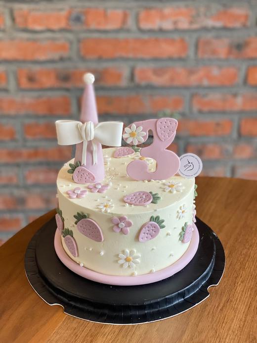 翻糖草莓数字庆生蛋糕 商品图0