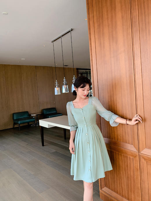 欧芮儿方领七分袖绿色连衣裙女新品中长款气质收腰A字裙 商品图2