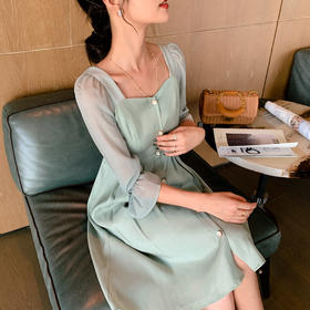 欧芮儿方领七分袖绿色连衣裙女新品中长款气质收腰A字裙