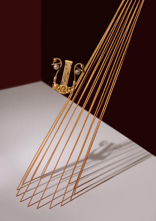 Centauri Lucy 竖琴胸针 商品图4