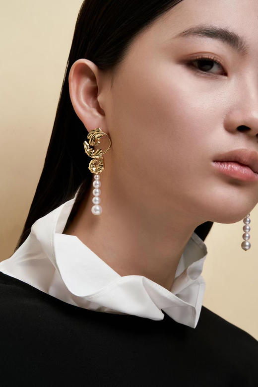 Centauri Lucy 枫丹白露宫珍珠耳环 商品图3