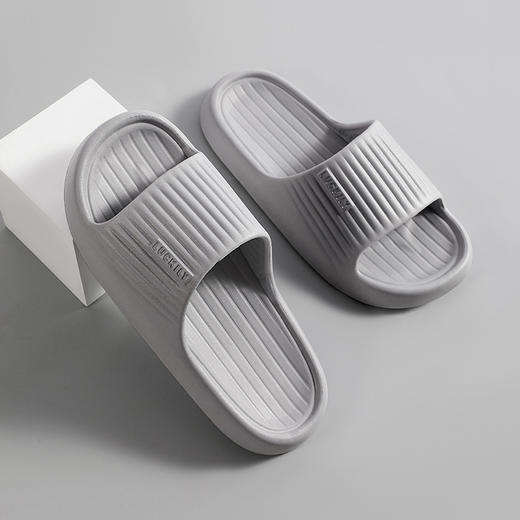 【会‘’呼吸‘’的软❗️夏季舒适居家拖鞋】加厚eva防水轻便居家软底凉拖鞋，回弹有力经久耐穿，男女室内防滑情侣厚底凉拖鞋QQ父亲节礼物新年礼盒年货礼盒 商品图7