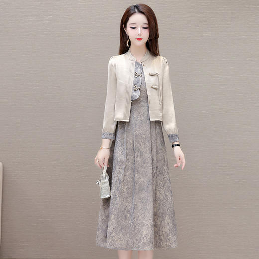 国风洋气，长袖外套印花长款百褶拼接内搭两件套QYM-XYKL-28077-L 商品图1