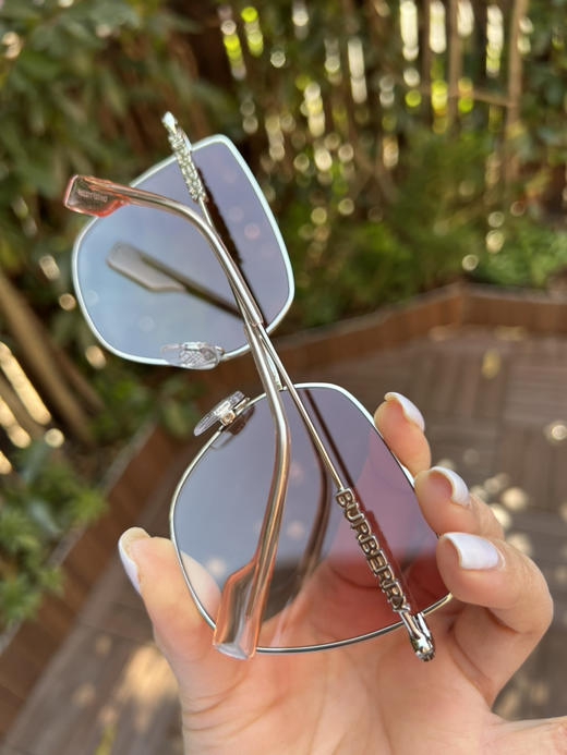 323-4 圆正渠道货 BB 24新 时尚猫眼 超轻大框 渐变浅片 太阳镜 素颜墨镜 商品图9