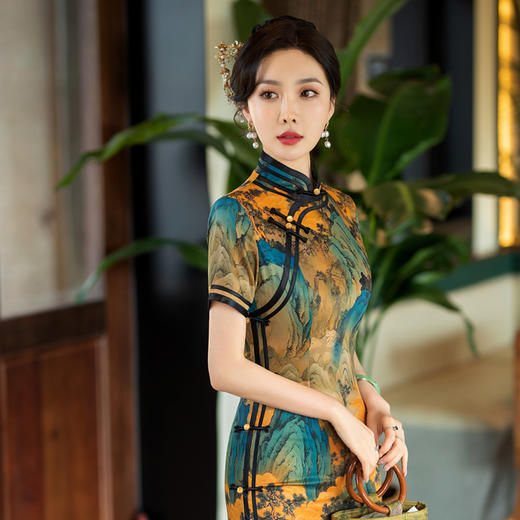 2024年新款旗袍女春秋款复古修身礼服新中式妈妈旗袍三分袖旗袍 商品图1