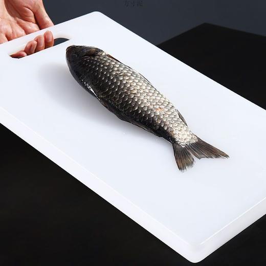 【居家必备，厨房必选】家用厨房食品级PE菜板，双面可用，加厚防滑防霉，菜刀相得益彰，水果擀面样样行！ 商品图3