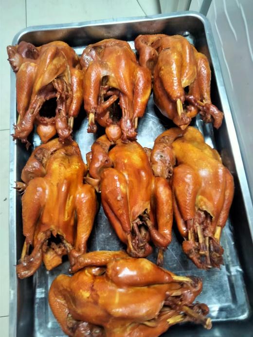 沟帮子熏鸡/ 椒麻鸡/土窑叫花鸡（用北京油鸡做哒）/安格斯酱牛肉 商品图0