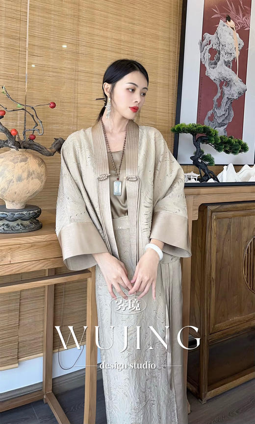 【雾境定制】兰亭风月系列烂花绡精致感丝织肌理新中式直襟马褂短外套 3204032 商品图5