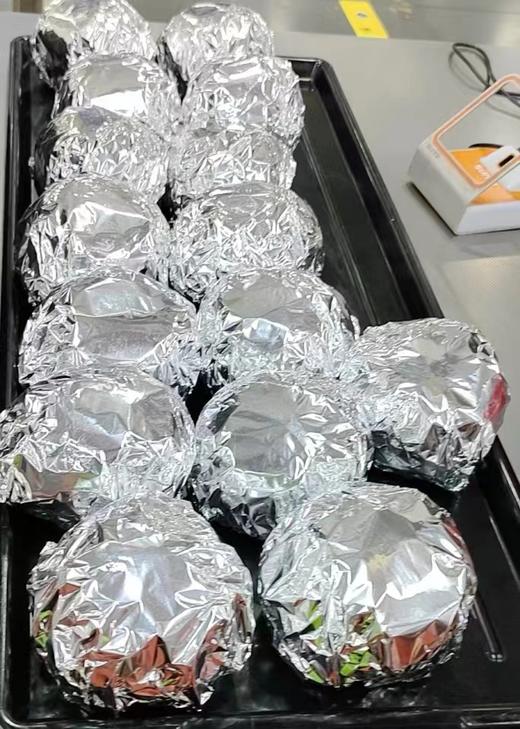 【山姆代购周日取】：安格斯牛肉汉堡，肉香浓郁，汁水丰富，蔬菜特别新鲜，酸黄瓜风味独特！代购不接受退单。 商品图8