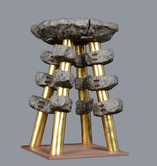 宇达青铜摆件 潘松限量99版作品《倗》艺术摆件  高26cm 商品图0