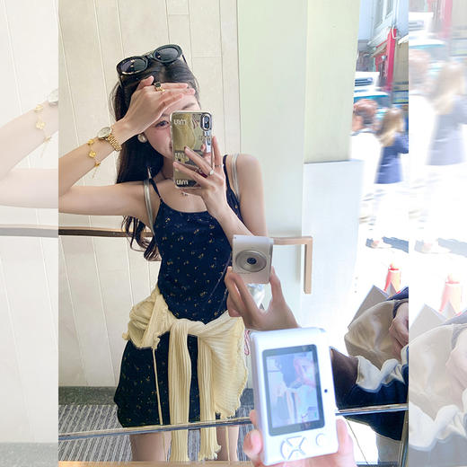 <曾小咸推荐>【港女玩家】碎花连衣裙套装 商品图2