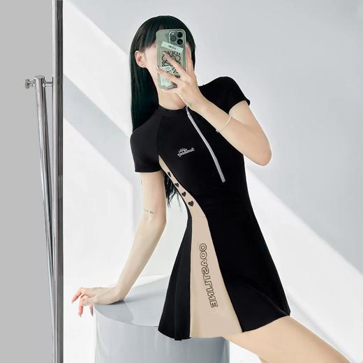 【显高显瘦❗️视觉显瘦连体式泳衣】新款爆款时尚连体泳衣，保守裙式夏游泳温泉泳装QQ 商品图1