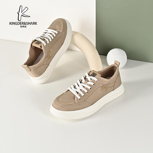 2024年经典鲨夏季新款男士韩版百搭系带舒适平底休闲鞋板鞋KW250-D14061 商品图1