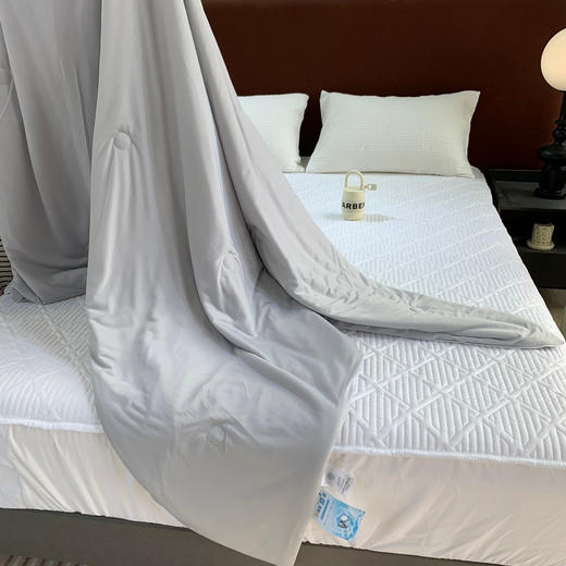 【冰淇淋🍦冰感夏被】黑科技冰激凌凉感丝夏凉被空调被双面双用冰柔丝凉感被 商品图5