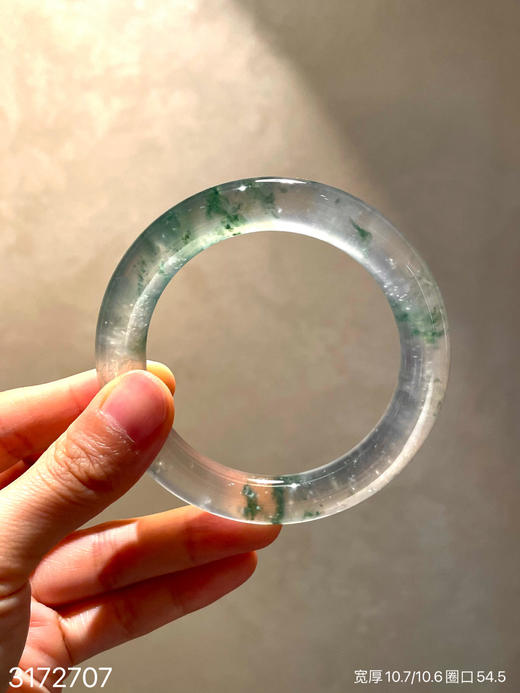玻璃种飘花圆镯【3172707】圈口54.5~具体价格微信咨询 商品图1