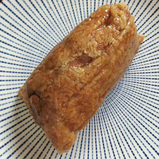 全家福 手工粽 A款套餐
梅干菜肉粽2枚
大肉粽4枚
蛋黄大肉粽2枚
玉米蛋黄肉粽2个 烤鸭蛋6枚 商品图3