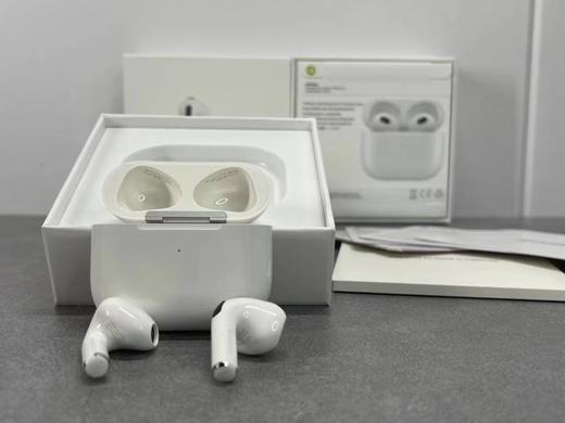 四代AirPods， 新款四代AirPods 重量轻盈，贴合耳部轮廓 商品图4