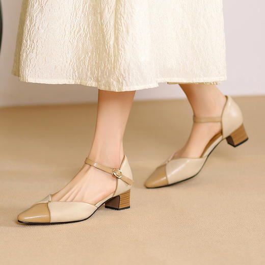 【预售5天】优雅拼接，头层羊皮尖头中控搭扣凉鞋DTN&A1107-3 商品图4