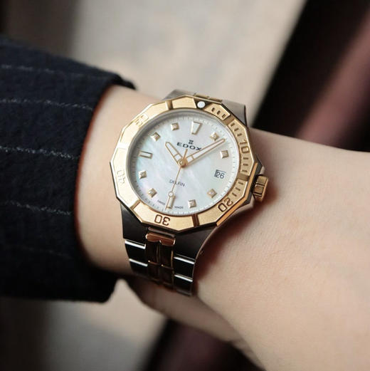 现货瑞士EDOX依度钻石贝母盘面女士石英手表Delfin时尚钢带防水 商品图0