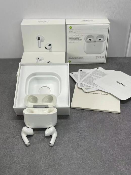 四代AirPods， 新款四代AirPods 重量轻盈，贴合耳部轮廓 商品图7