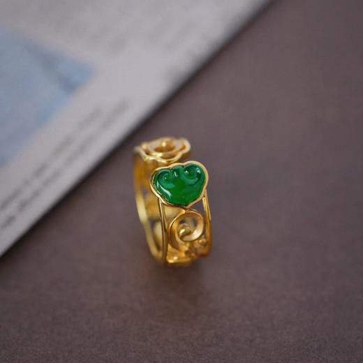 随心如意·冰绿翡翠如意戒指 商品图1