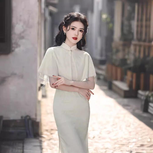 复合蕾丝斗篷披肩两件套，改良民国风修身旗袍SJT- 617 商品图2