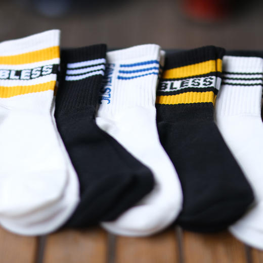 不臭脚的袜子来啦！【德绒抗菌袜子 | 男女多款各5双】德国拜耳官方授权 更薄更保暖 舒适透气不闷脚 商品图9