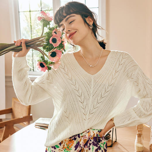 欧芮儿V领套头针织衫女秋冬2021年新款宽松显瘦慵懒时尚粉色毛衣 商品图0