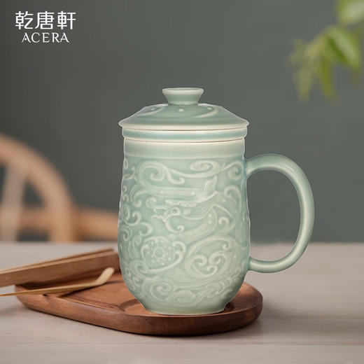【样品清仓7折，仅1件，无原包装】乾唐轩活瓷杯送礼佳品祥献瑞三件杯带茶漏陶瓷龙杯茶水杯茶水分离杯 耀州绿+碧玺负离子 商品图3