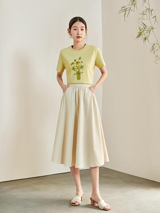 【专属特价】熙世界休闲复古优雅半身裙女夏季新款松紧高腰显瘦口袋设计a字裙 商品图4