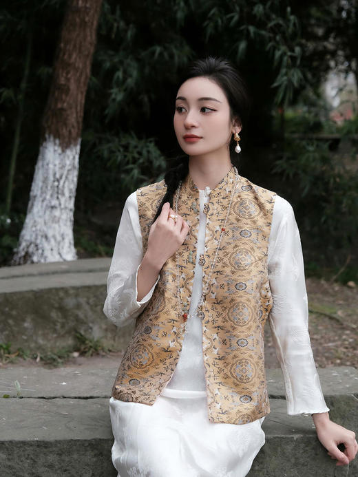 微瑕秒杀 |盛唐牡丹 |鹤鹿同春宋锦双面穿马甲[特价品](特殊商品不退不换) 商品图0