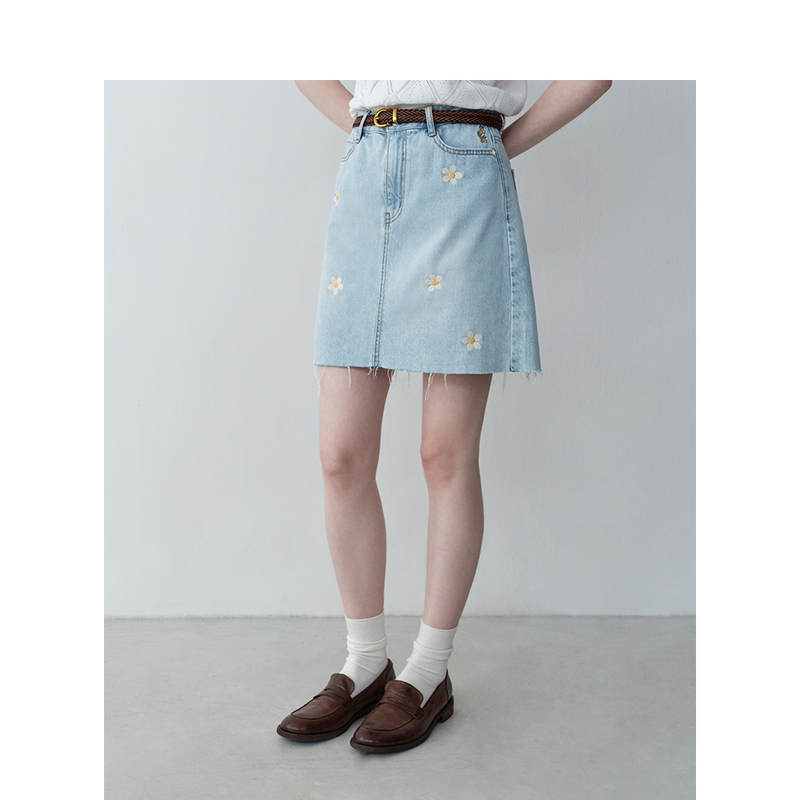 TeenieWeenie小熊卡通牛仔半身裙女夏季女短裙TTWJ242406T