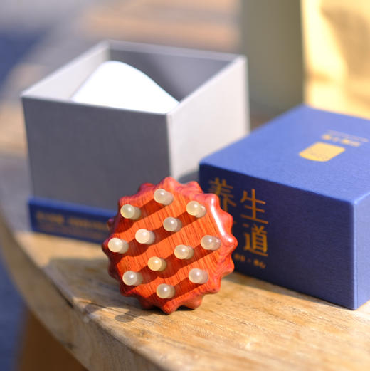 【奕虹精选】常州非遗梳篦邢粮木艺紫檀木材质+绵羊角 经络按摩木梳 养发头疗 商品图2