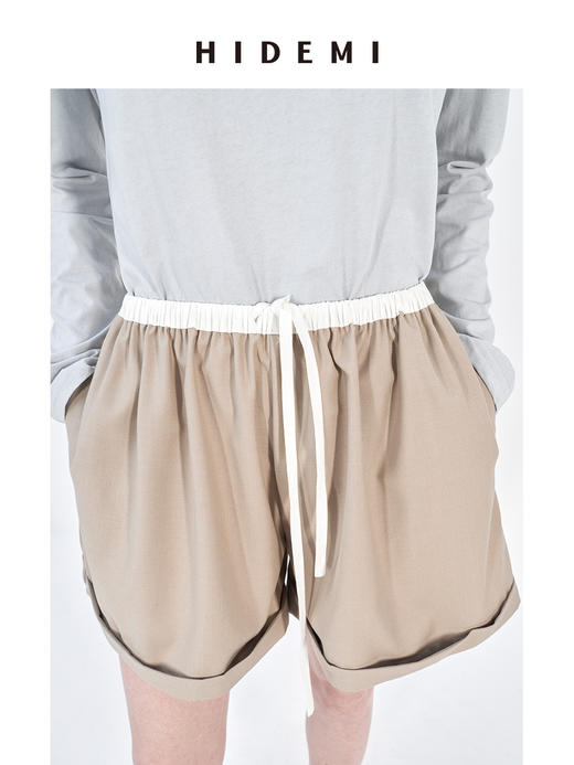 HIDEMI 极简拼接抽绳设计感显瘦卷边短裤 黑色/燕麦色 商品图3