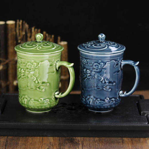 【清仓特惠5折】乾唐轩活瓷吉祥麒麟高杯创意带盖带把手陶瓷办公泡茶水杯子商务礼品杯送长辈 宝石蓝 商品图3